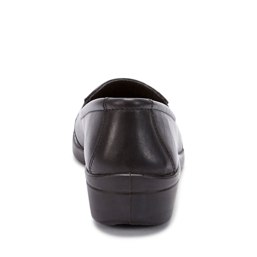 Zapato confort Flexi color negro para mujer